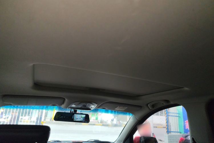 Used Wuling Hongguang S3 2018 1.5L Manual Luxury Model China V Standard
