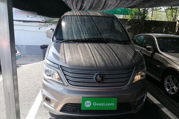 Used FORTHING Lingzhi 2022 M5L 2.0L Utility Model 7 Seats