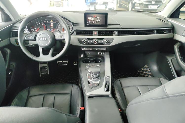 Used Audi A4L 2018 30th Anniversary Edition 40 TFSI Trendy Model
