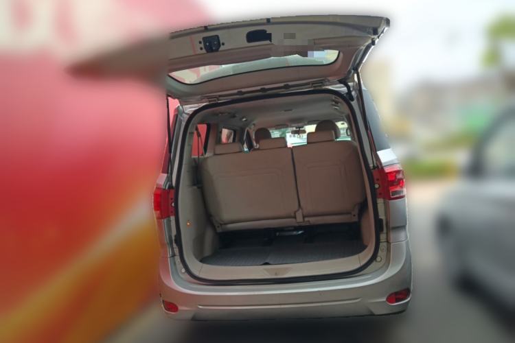 Used SAIC MAXUS G10 2016 2.0T Automatic Elite Edition Trunk