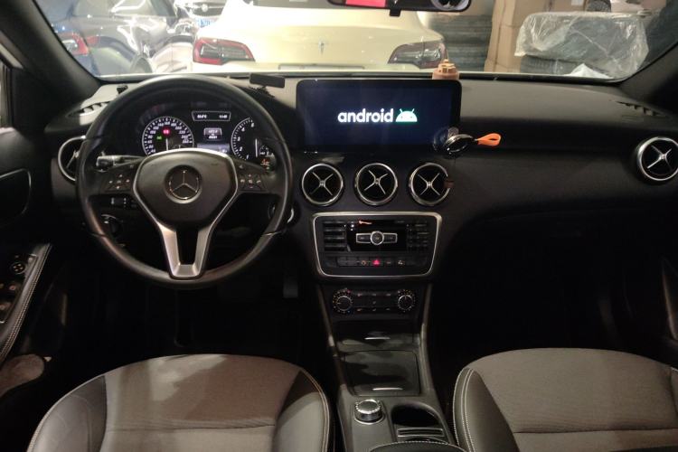 Used Mercedes-Benz A-Class (Import) 2013 A 180 Fashion Model