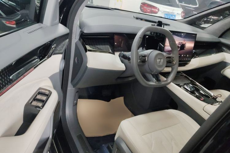 Used Zeekr 009 2024 7-Seater Walk-through Version 4WD 140 kWh
