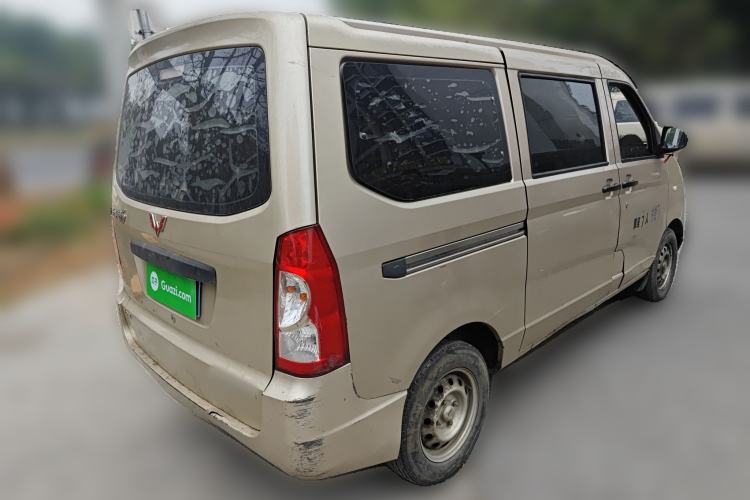 Used Wuling Rongguang 2014 1.2L S Base Model
