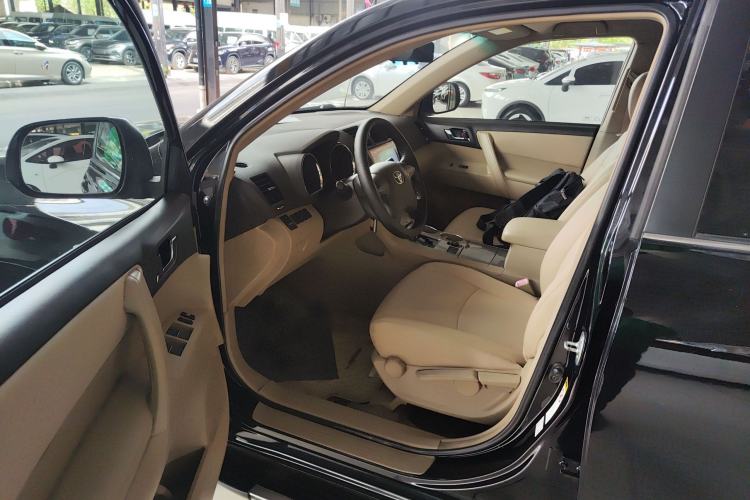 Used Toyota Highlander 2012 2.7L Two-Wheel Drive 7-Seater Elite Edition