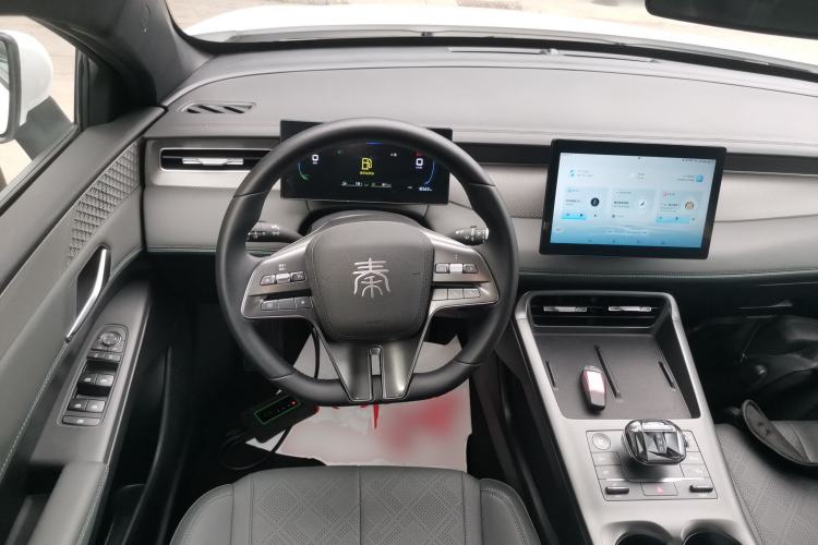 Used BYD Qin PLUS 2025 DM-i Smart Drive 55KM Leading Model
