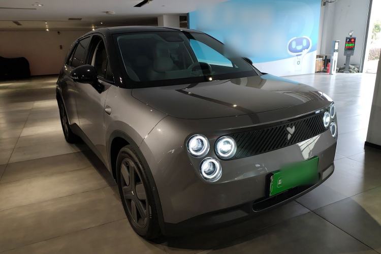 Used firefly firefly 2025 Illuminated Edition
