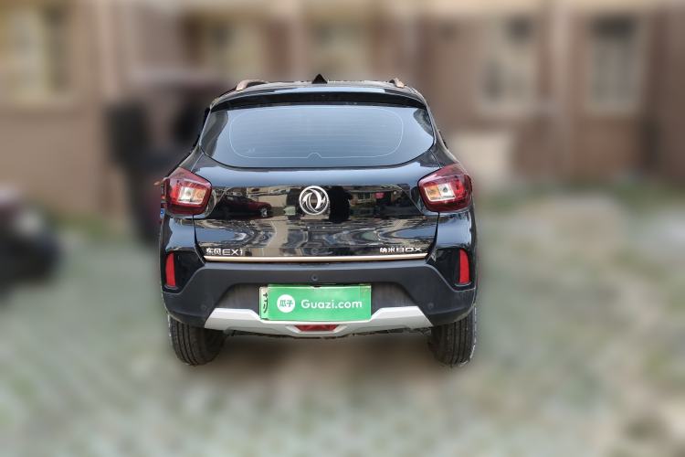 Used Dongfeng NAMMI BOX 2022 Revised Light Wind Edition 201 km Standard Version
