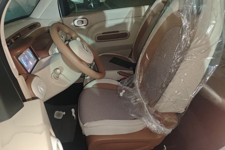 Used Bestune Pony 2026 222km Colorful Horse Left Front Seat