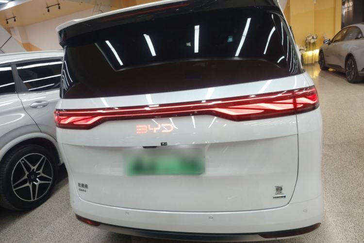 Used BYD Xia 2025 DM-i 1.5T 100km Supreme Edition
