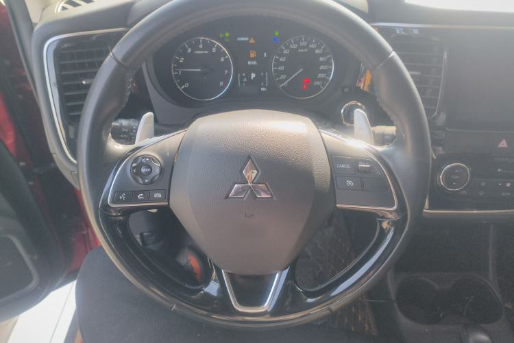 Used Mitsubishi Outlander 2016 2.4L 4x4 Elite Edition 5 Seats