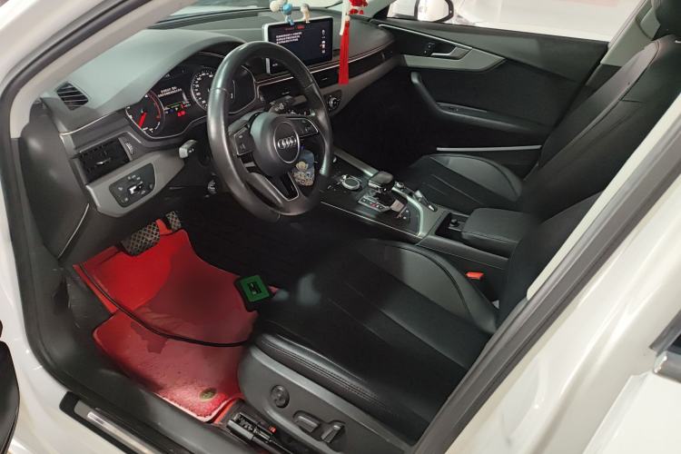 Used Audi A4L 2018 30th Anniversary Edition 40 TFSI Trendy Model