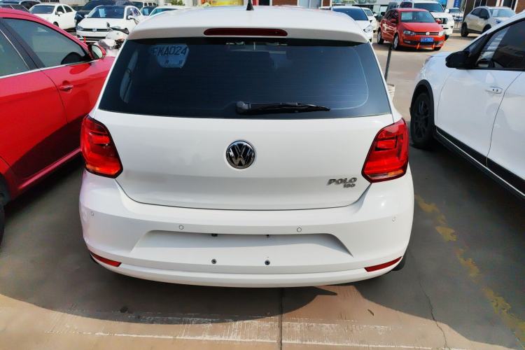 Used Volkswagen Polo 2016 1.6L Automatic Comfort Model