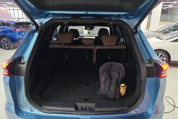 Used Chery Tiggo 8 PLUS C-DM 2025 1.5T 116 km Prestige Version 5 Seats