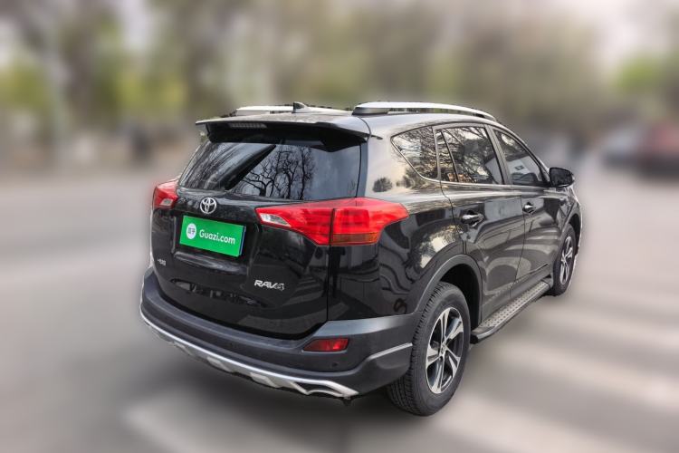 Used Toyota RAV4 2015 2.0L CVT Two-Wheel Drive Fashion Edition
