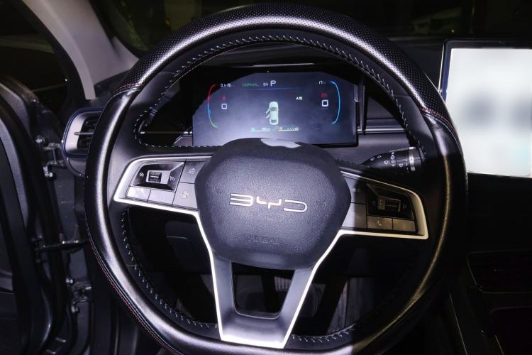 Used BYD Destroyer 05 2023 Champion Edition DM-i 120KM Prestige Model Steering Wheel