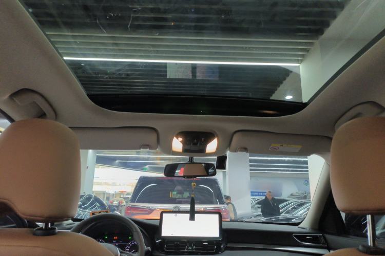 Used Infiniti QX50 2026 Model 2.0T Two-Wheel-Drive Navigation Edition
