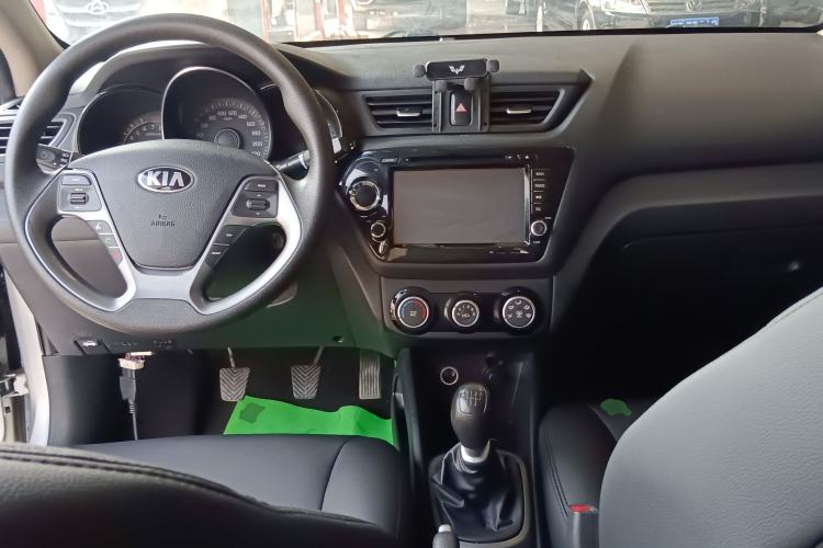 Used Kia K2 2015 Sedan 1.4L MT GLS