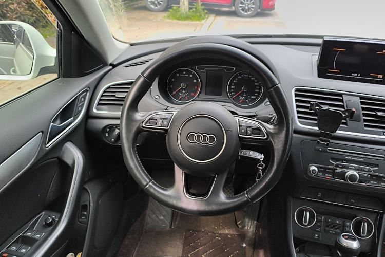 Used Audi Q3 2017 30 TFSI Fashion Model