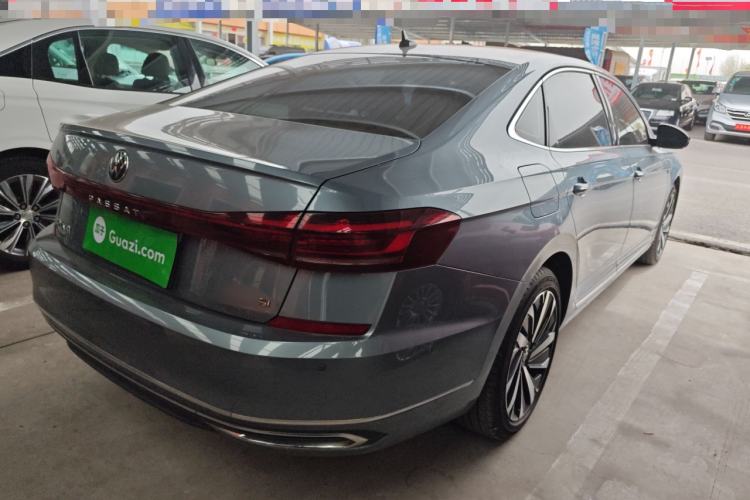 Used Volkswagen Passat 2022 330TSI Starry Luxury Edition