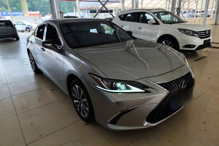 Used Lexus ES 2022 200 Excellence Edition