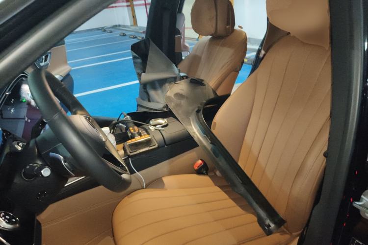 Used Mercedes-Benz E-Class 2024 Facelift E 300 L Luxury Edition
