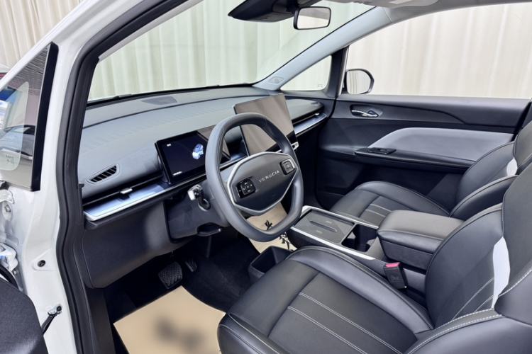 Used Venucia VX6 2024 520 Travel Edition
