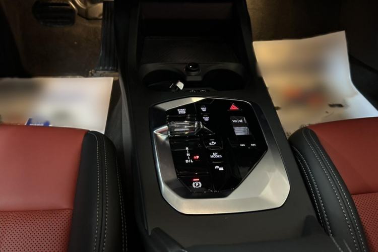 Used BMW 2 Series 2025 225L M Sport Night Edition Package Gear Lever