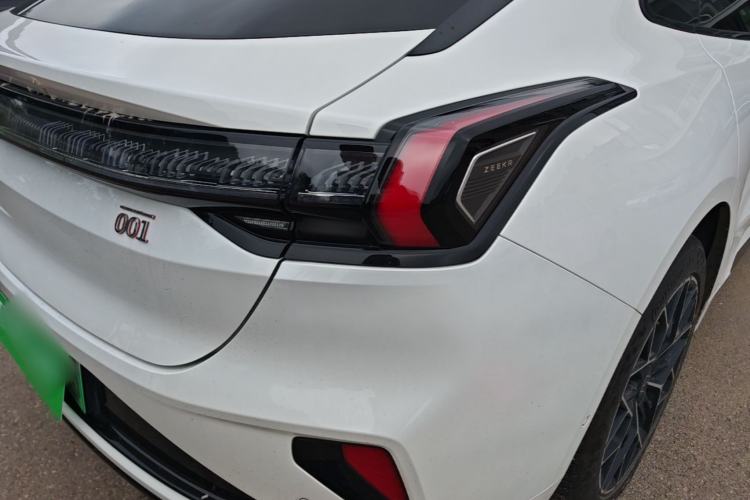 Used Zeekr 001 2024 YOU Edition 100 kWh All-Wheel Drive
