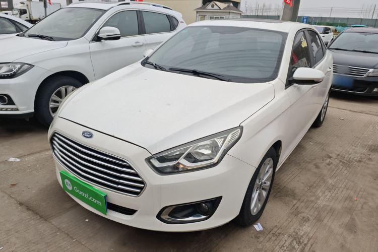 Used Ford Escort 2015 1.5L Automatic Fashion Model