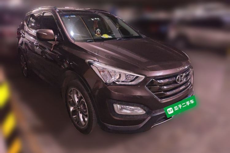 Used Hyundai Santa Fe Classic 2013 3.0L 4x4 Premium Edition 7-Seater Euro IV