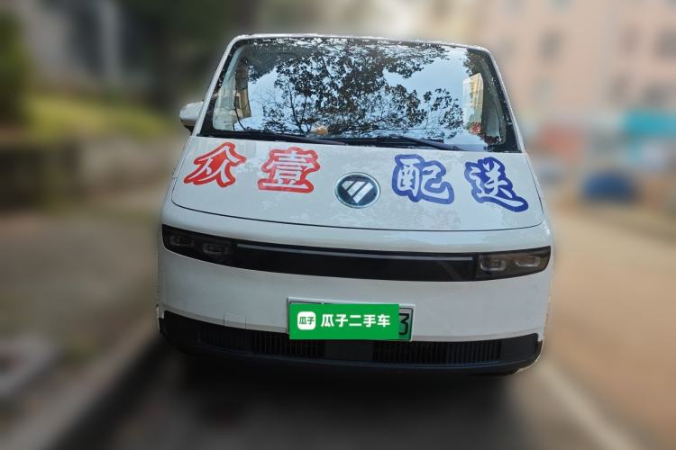 Used Foton Scenic i7 2025 Professional Logistics Short-Wheelbase Front-Wheel Drive Aiyike 41.86 kWh Zhiyuan Edition Flat Roof Single Tire 2 Seats Front