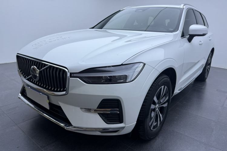 Used Volvo XC60 2022 B5 4x4 Zhiyi Luxury Edition