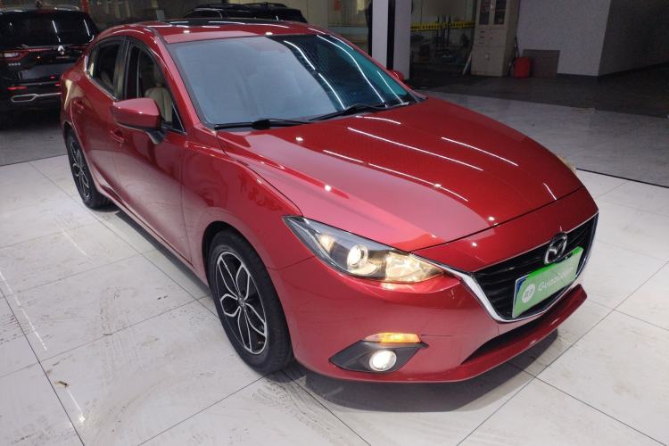 Used Mazda 3 Axela 2014 Sedan 2.0L Automatic Flagship Model Front Right 45 Deg