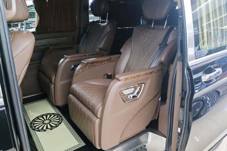 Used Mercedes-Benz Vito 2020 2.0T Business Version 7 Seats Left Rear Seat