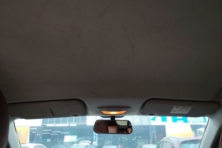 Used Baojun 730 2019 1.5T CVT Fashion Model 7 Seats China VI Emission Standard Headliner