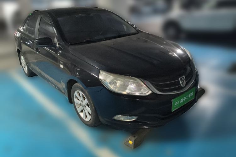Used Baojun 630 2013 1.5L manual Entry-level trim
