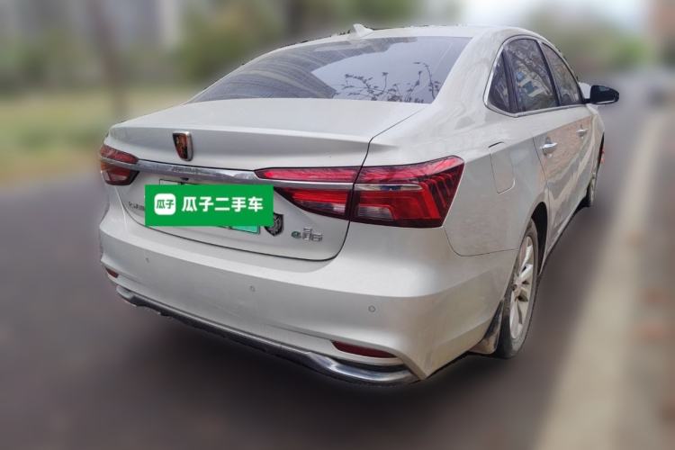 Used Roewe i6 New Energy 2017 45T Hybrid Connect & Smart Enjoyment Edition Rear Right 45 Deg