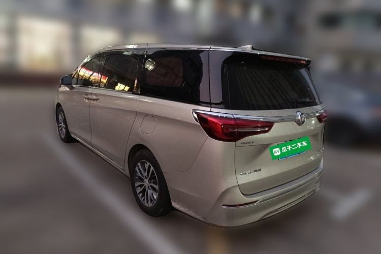 Used Buick GL8 2022 ES Landtrek 653T Luxury Edition