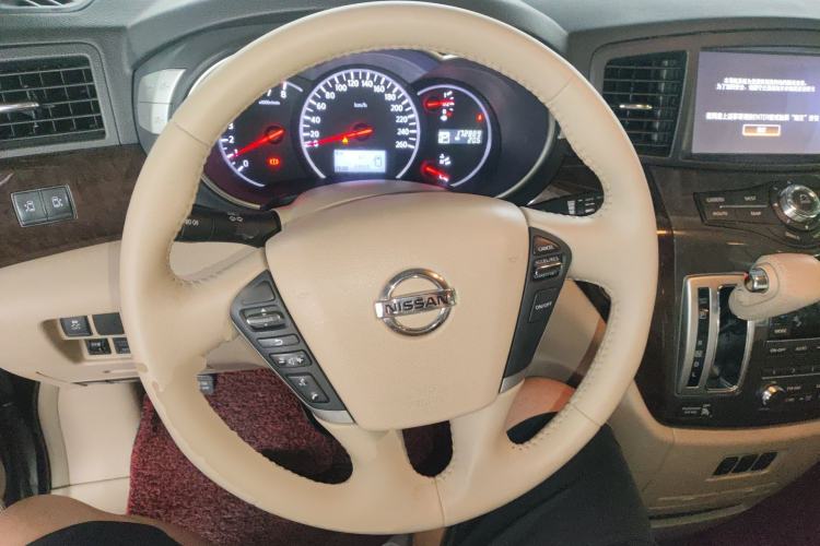 Used Nissan Quest 2015 3.5L SL Steering Wheel