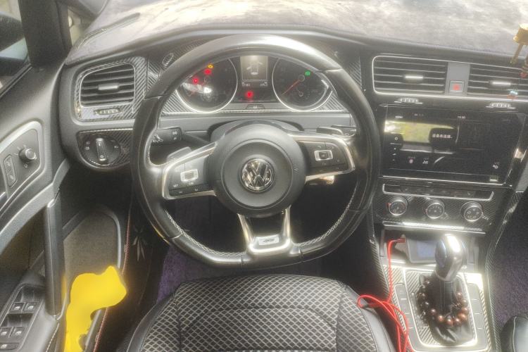 Used Volkswagen Golf 2016 1.4TSI Automatic R-Line