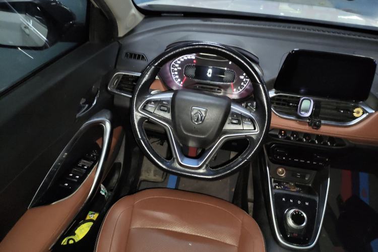 Used Baojun 510 2017 1.5L Automatic Luxury Model Steering Wheel