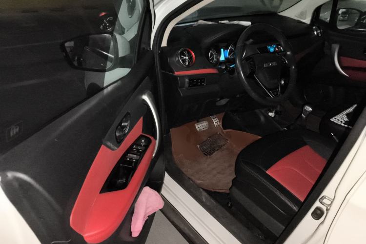 Used Haval H1 2016 Revised Version Blue Badge 1.5L AMT Standard Edition
