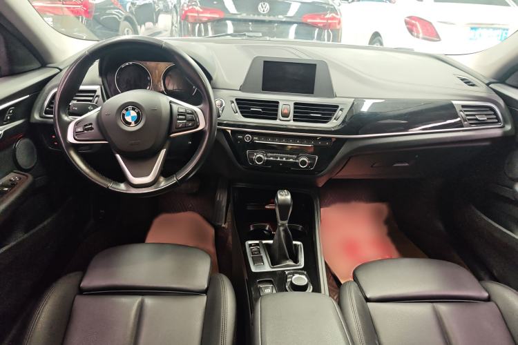 Used BMW 1 Series 2018 118i Sport Edition Interior 1
