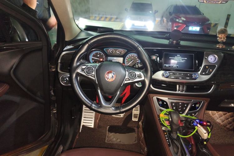 Used Buick Envision 2015 20T Four-Wheel Drive Luxury Model
