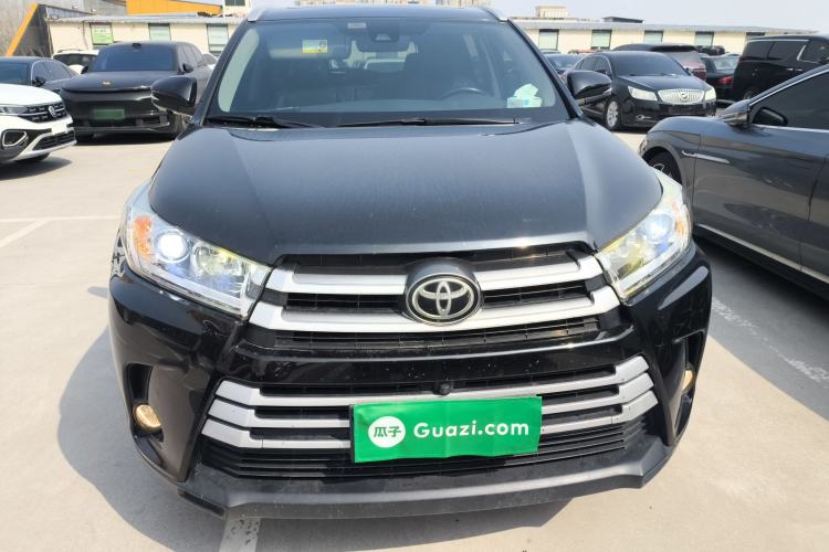 Used Toyota Highlander 2018 2.0T Four-Wheel Drive Luxury Version 7 Seats China VI Standard