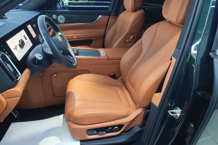 Used Hima AITO M9 2024 Range-Extended Ultra Version 42 kWh 6-Seater Model Left Front Seat