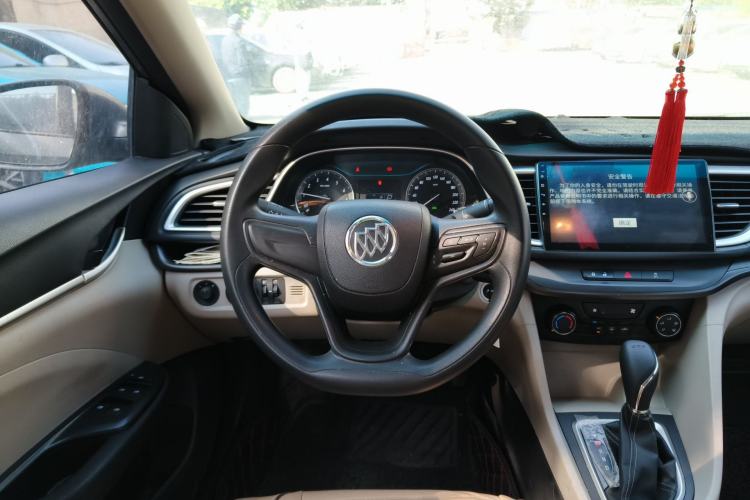 Used Buick GT 2018 15T Dual-Clutch Advanced Model China V Standard Steering Wheel