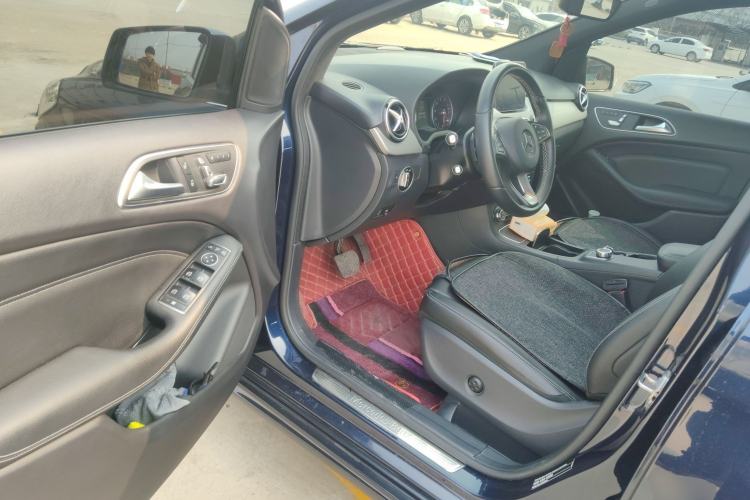 Used Mercedes-Benz B-Class 2019 B 200 Fashion Model