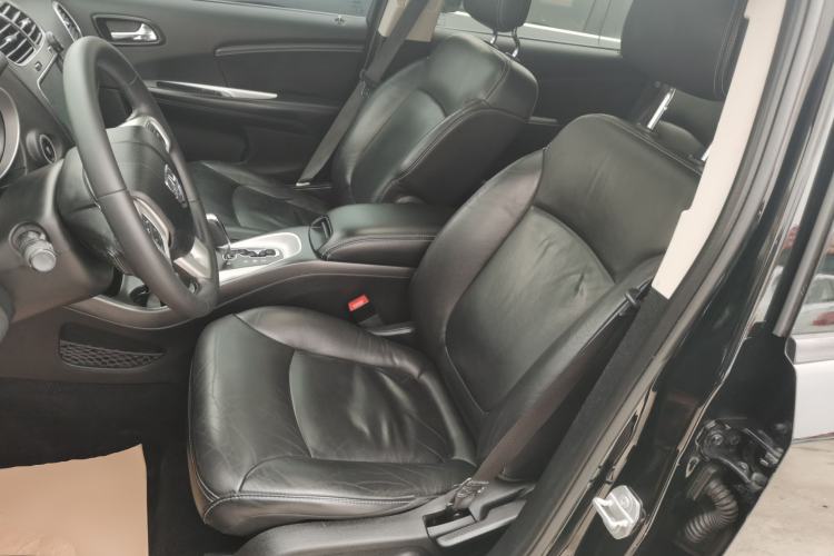 Used Dodge Journey 2015 2.0TD Four-Wheel Drive Luxury Edition