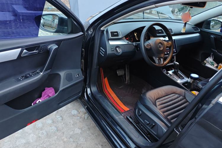 Used Volkswagen Magotan 2013 1.8TSI Premier Model
